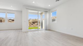 9739 S 12TH Street S, Phoenix, AZ 85042