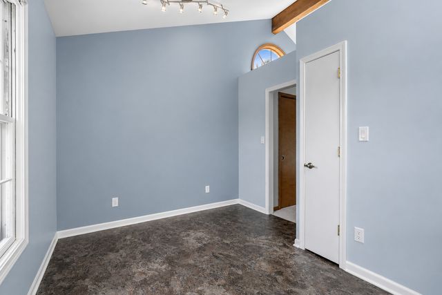 205 Whitaker Court, Woodstock, IL 60098
