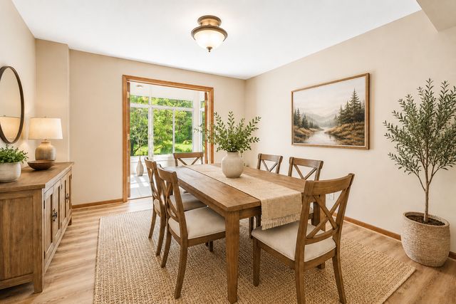 205 Whitaker Court, Woodstock, IL 60098