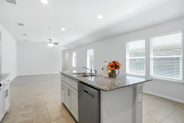 162 Greengate Drive, Boyd, TX 76023
