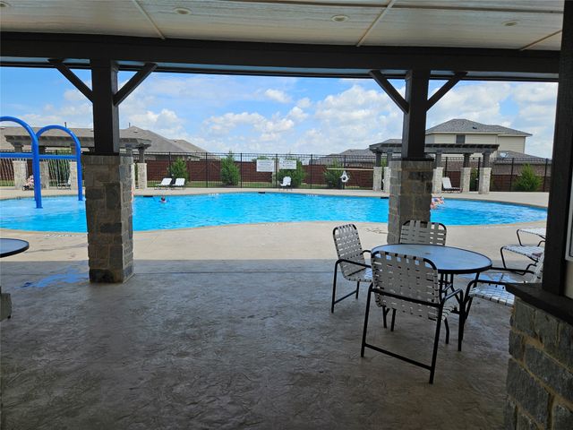162 Greengate Drive, Boyd, TX 76023