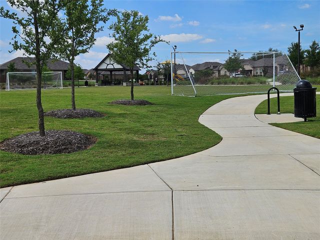 162 Greengate Drive, Boyd, TX 76023