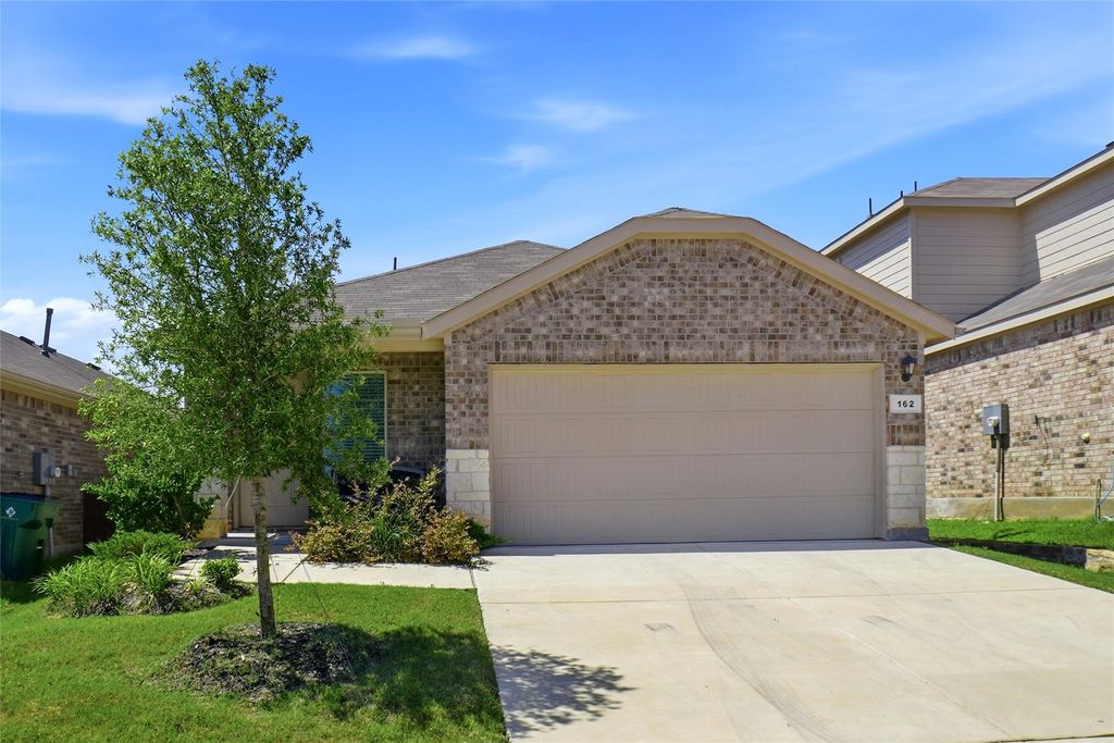162 Greengate Drive, Boyd, TX 76023