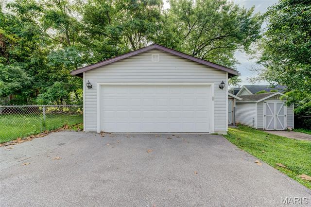 7824 Elton Street, Unincorporated, MO 63123