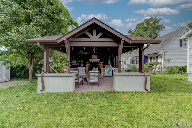 7824 Elton Street, Unincorporated, MO 63123