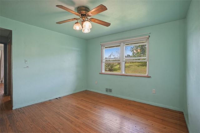 68 Armstrong Dr, Canton Twp, PA 15301