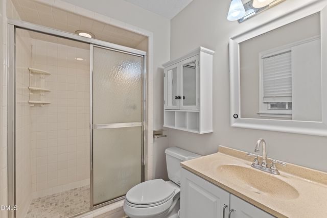 1000 Brookgreen Drive, Cary, NC 27511