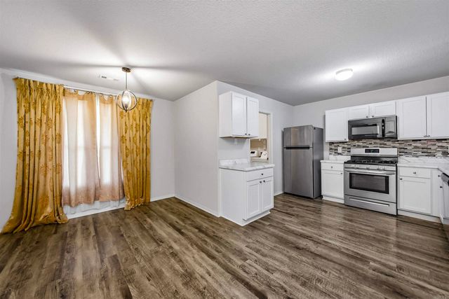 7130 Woodsgate Cove, Alexander, AR 72002