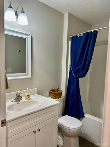 115 Terrace Avenue, Hillsboro, OH 45133