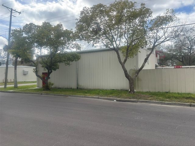5024 W INGRAHAM STREET, Tampa, FL 33616