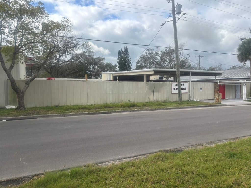 5024 W INGRAHAM STREET, Tampa, FL 33616