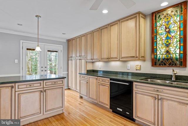 10815 STANHOPE PL, Fairfax, VA 22032