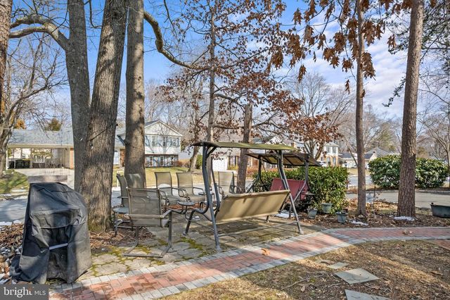 10815 STANHOPE PL, Fairfax, VA 22032