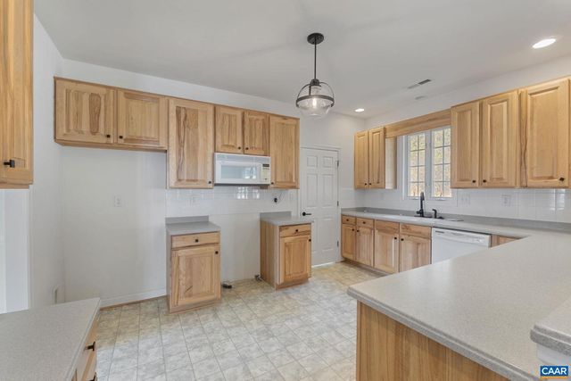 1118 RUSTIC WILLOW LN, Charlottesville, VA 22911