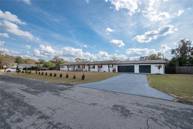 1805 SAINT CHARLES TERRACE, Deland, FL 32720