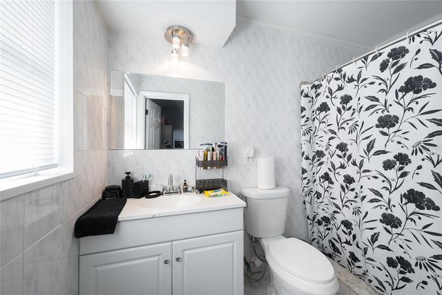 1805 SAINT CHARLES TERRACE, Deland, FL 32720