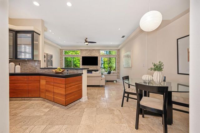 5310 Quane Ct, Rocklin, CA 95765