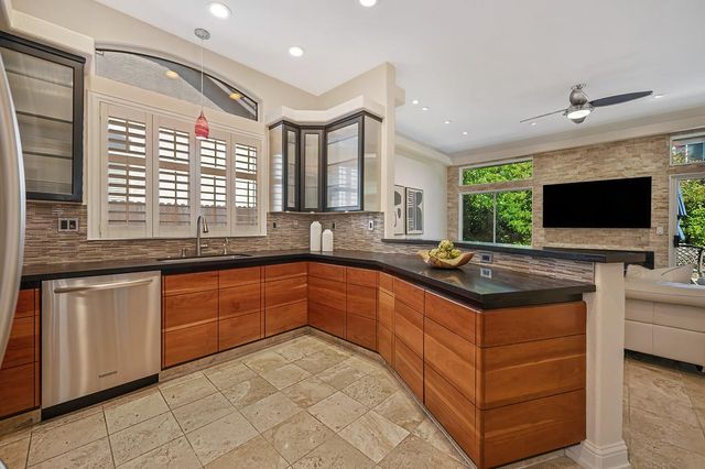 5310 Quane Ct, Rocklin, CA 95765