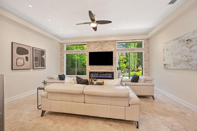 5310 Quane Ct, Rocklin, CA 95765