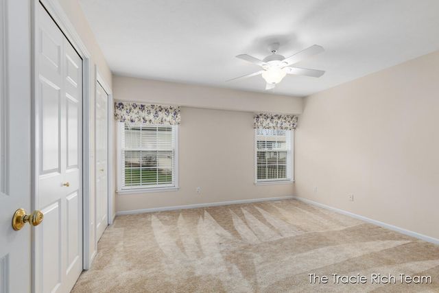 4889 Castle Hill Court, Rockford, MI 49341
