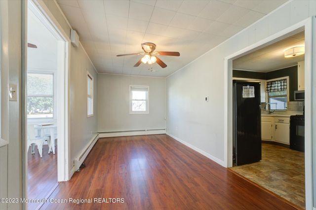 446 E Arverne Avenue, Ocean Gate, NJ 08740