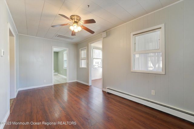 446 E Arverne Avenue, Ocean Gate, NJ 08740