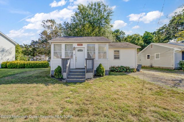 446 E Arverne Avenue, Ocean Gate, NJ 08740