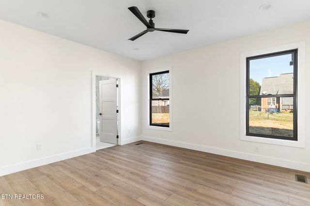 630 Greenfern Tr, Seymour, TN 37865