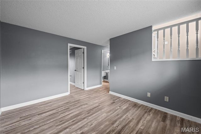 1739 Knoll Terrace, St Peters, MO 63376