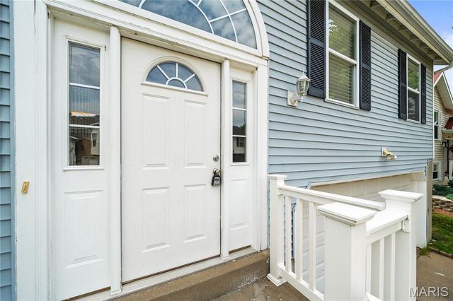 1739 Knoll Terrace, St Peters, MO 63376
