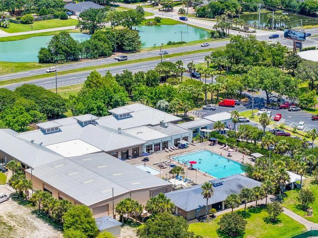 6898 Loysburg Street, Navarre, FL 32566