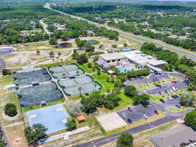 6898 Loysburg Street, Navarre, FL 32566
