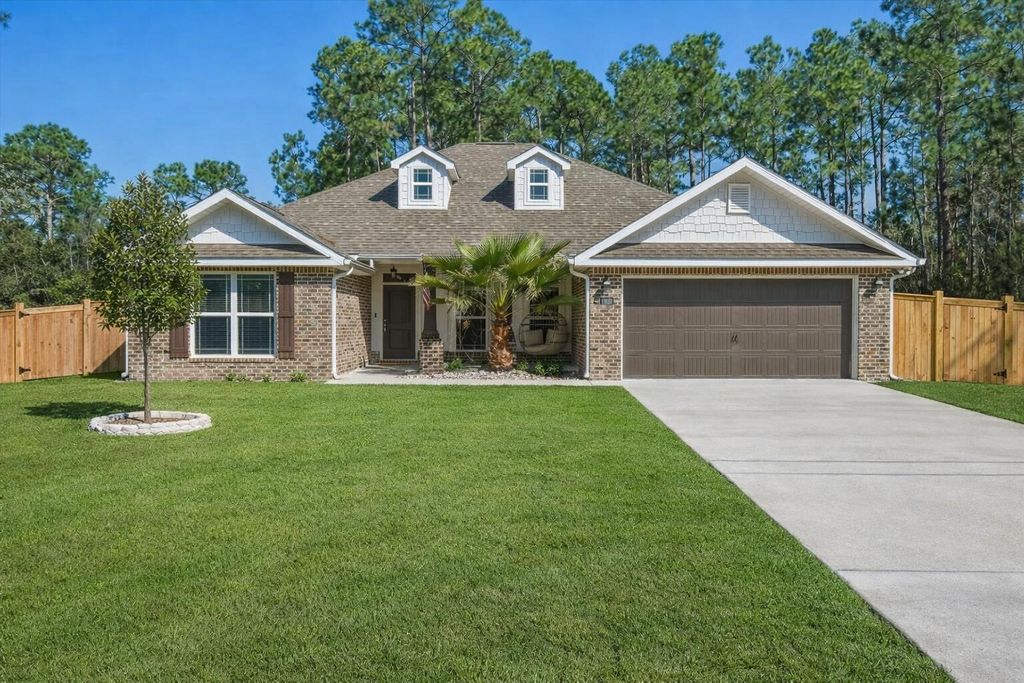 6898 Loysburg Street, Navarre, FL 32566