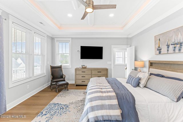 367 Spicer Lake Drive, Holly Ridge, NC 28445