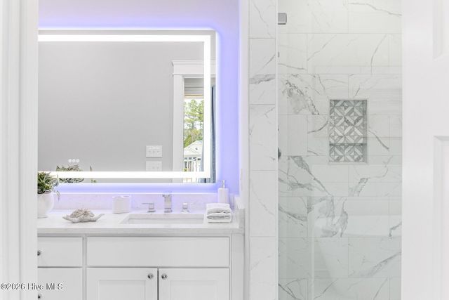 367 Spicer Lake Drive, Holly Ridge, NC 28445