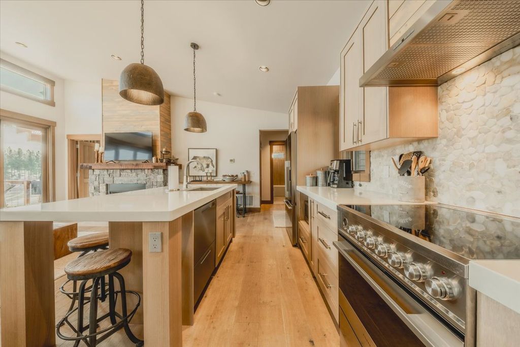 42 Cottage Lake Lane, Eureka, MT 59917 photo 9