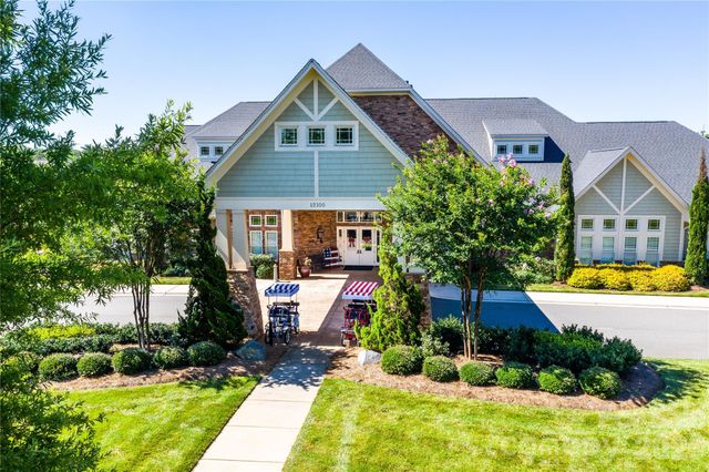 12817 Mayes Road, Huntersville, NC 28078