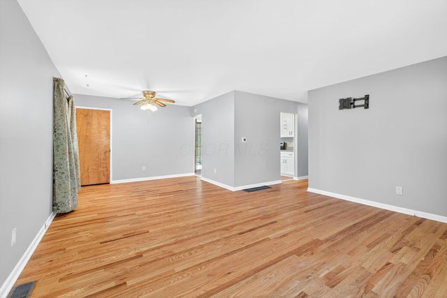 2579 Eakin Road, Columbus, OH 43204