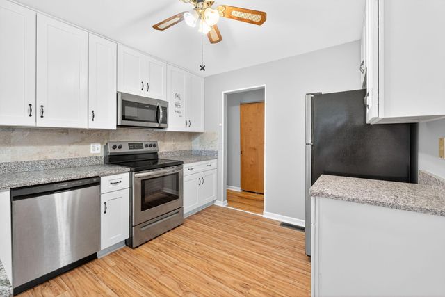 2579 Eakin Road, Columbus, OH 43204