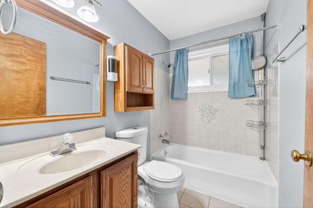 2579 Eakin Road, Columbus, OH 43204