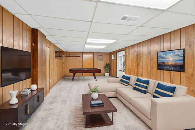 2579 Eakin Road, Columbus, OH 43204