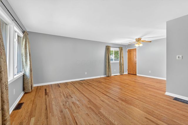 2579 Eakin Road, Columbus, OH 43204