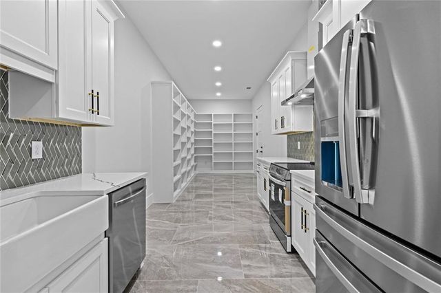 6300 Highway 81 Highway, Loganville, GA 30052