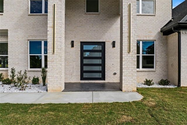 6300 Highway 81 Highway, Loganville, GA 30052