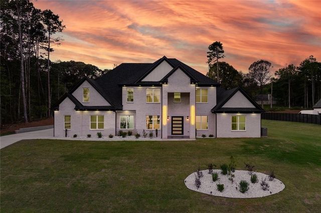 6300 Highway 81 Highway, Loganville, GA 30052