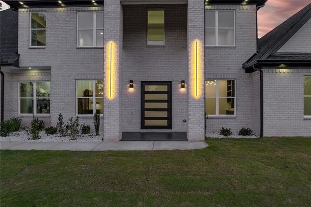 6300 Highway 81 Highway, Loganville, GA 30052