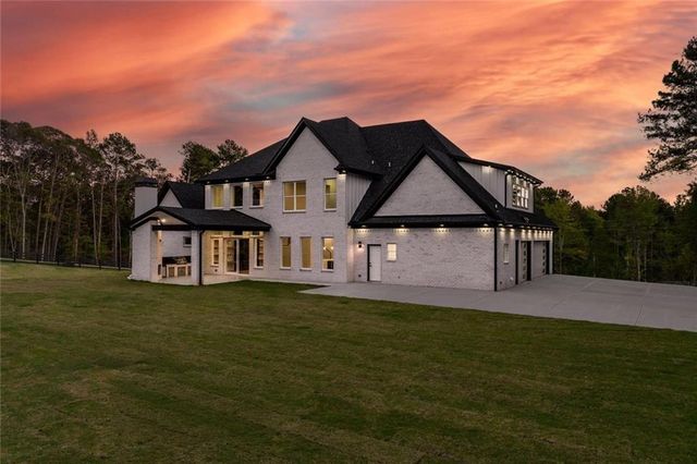 6300 Highway 81 Highway, Loganville, GA 30052