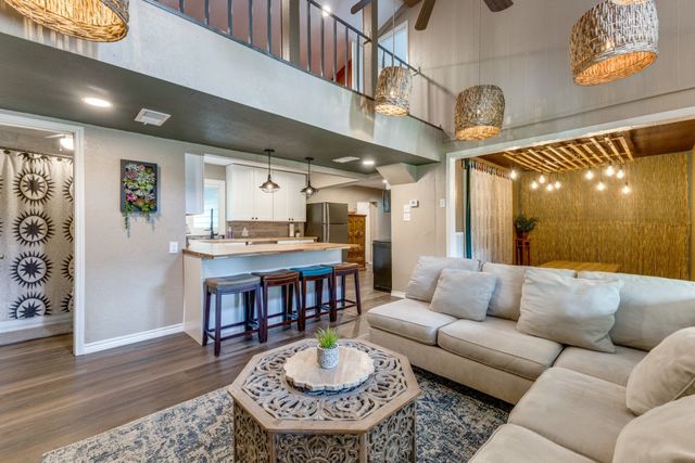 1204 Tupuna Court, Tool, TX 75143