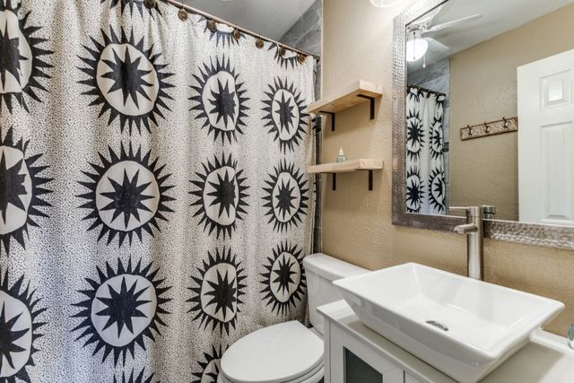 1204 Tupuna Court, Tool, TX 75143