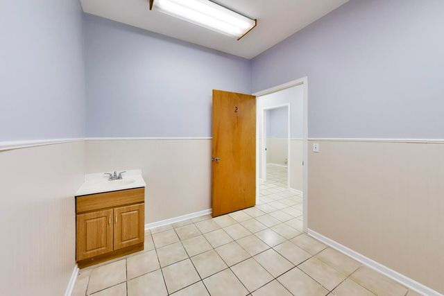 3224 W Armitage Avenue, Chicago, IL 60647